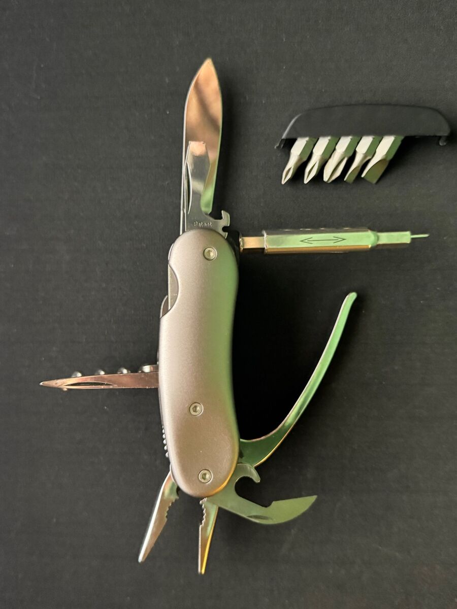 Porsche Design multi tool like new by… - € 475,00 - Vendora.cy