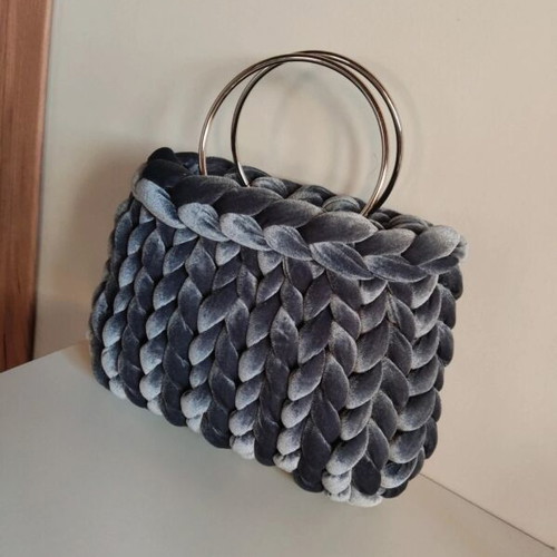 Handbag handmade with velvet marshmallow yarn gray silver new