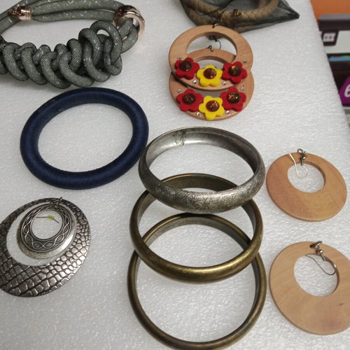 Fau bijoux all together