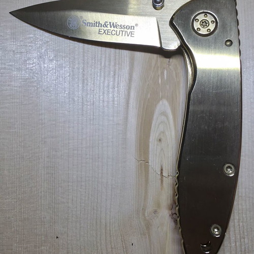 Pack of 9 knives used