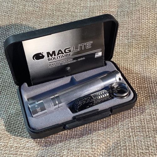Maglite Solitaire Mini Flashlight Silver New