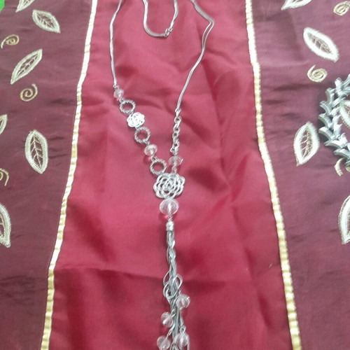 Long necklace used