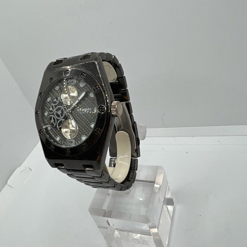 Titanium men's quartz watch used