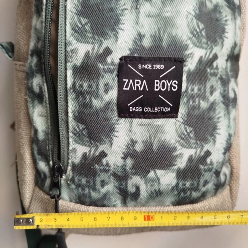 Zara boys sling bag like new