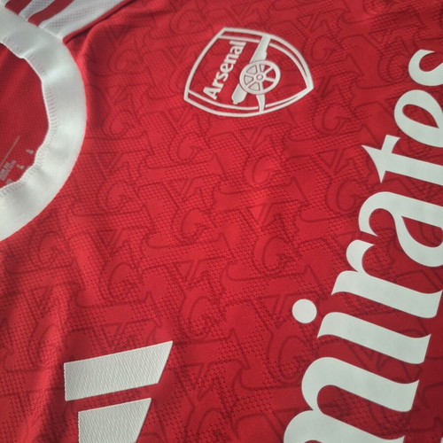 Arsenal jersey 2025-26 season, size M, like new
