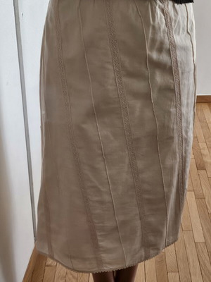 Beige skirt with lace stripes, lined
