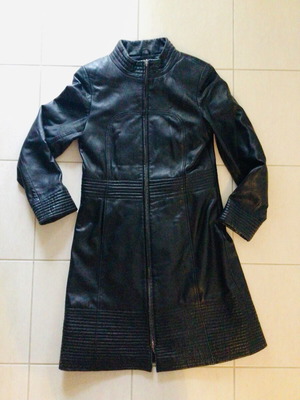 Μαύρο δερμάτινο παλτό Papagianakis σαν καινούργιο με διπλό φερμουάρ