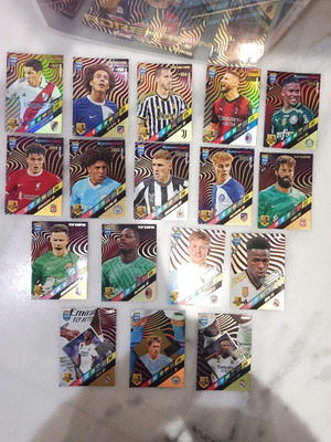 Panini FIFA 365 2024 Adrenalyn XL 17 Gold Cards like new