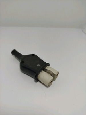 Iron plug female porcelain new for grill