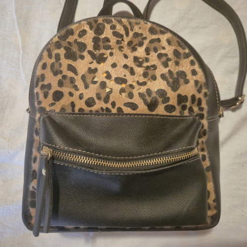 Leopard backpack