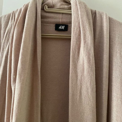 H&M beige cardigan like new, size XS