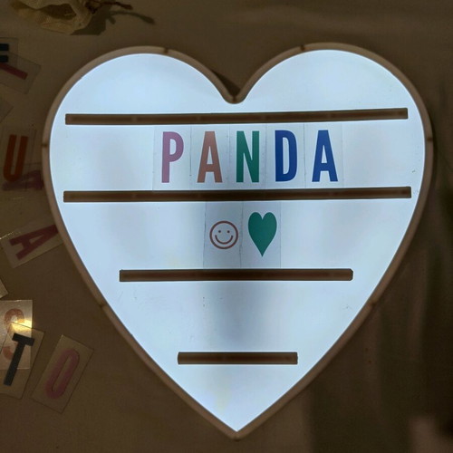 Heart wall decor used, functional without batteries