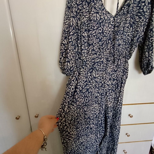 Hollister jumpsuit like new, 100% viscose, white and blue, XXL