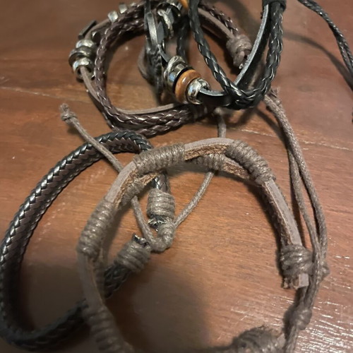 Set of 4 men's unisex bracelets casual boho style used