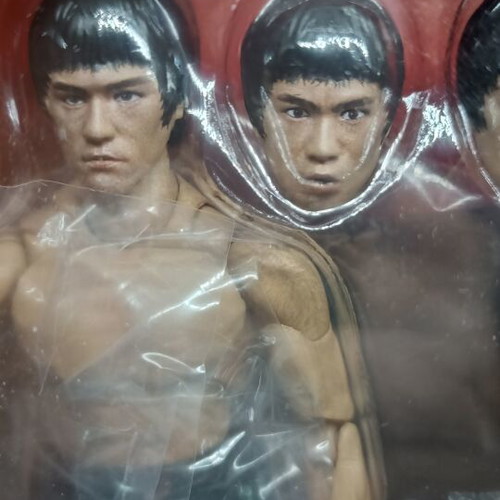 S.H.Figuarts Bruce Lee Legacy 50th Anniversary Ver. action figure, Bandai