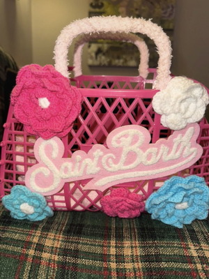 Saint Barth knitted basket bag with flowers like new