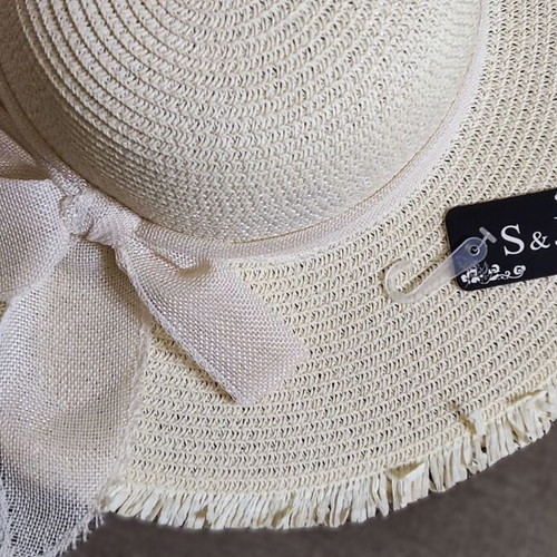 Women's Straw Hat new, off-white with bow and frayed edges