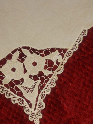Handmade cutwork napkins like new, pack of 2, 40x40 cm