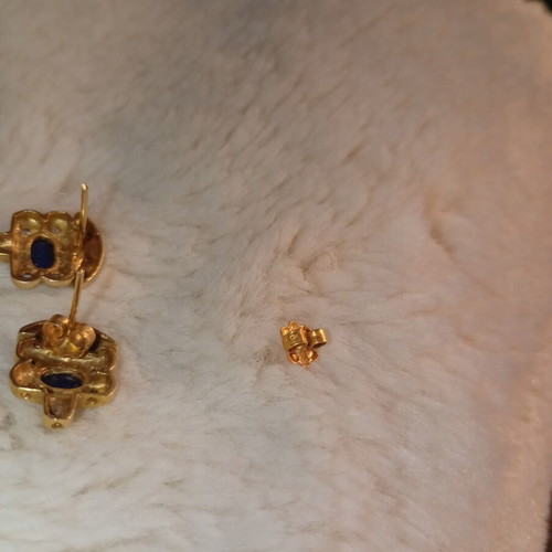 Vintage 14k gold earrings with dark blue stone and zircons, like new