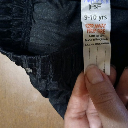 Set of 4 used sports shorts for 9-year-old boy