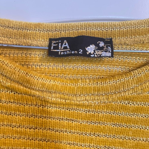 Velvet blouse new with sequins yellow Fia