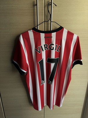 Φανέλα εντός έδρας Southampton FC 2016-2017 Virgil van Dijk #17 σαν καινούργιο