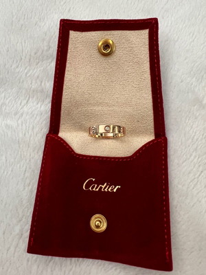 Δαχτυλίδι Cartier Love μεταχειρισμένο, ροζ χρυσό 750 με διαμάντι