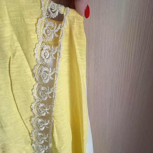 Shine 2gether women's blouse used, size M/L, white and yellow