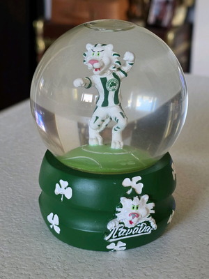 Χιονόμπαλα συλλεκτική του Παναθηναϊκού σαν καινούργια