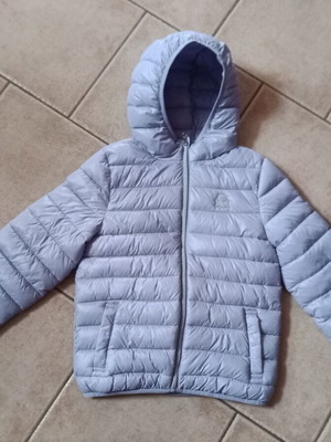 Benetton thin down jacket for girls XL purple like new