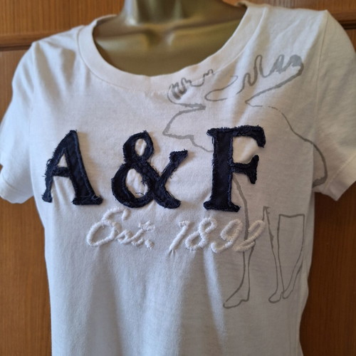 Abercrombie & Fitch Kids T Shirt size Large used, white