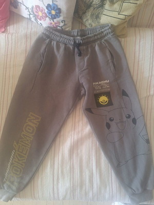 Σετάκι Pikachu Zara ολοκαίνουριο για αγοράκι 11-12 ετών, μαύρο και γκρι