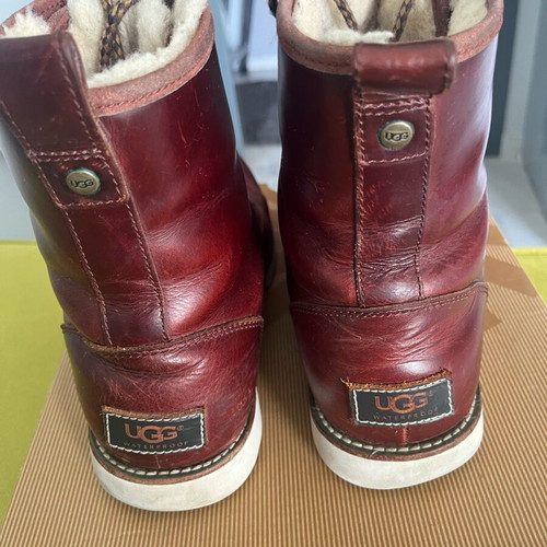 UGG Hannen boots used size 42 brown
