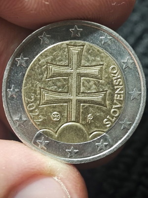 Νόμισμα 2 Ευρώ Σλοβακίας 2009 μεταχειρισμένο με μεγάλο σφάλμα κοπής