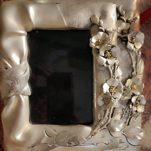 Vintage silver plated frame set like new
