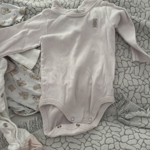 Baby bodysuits used, size 50cm, 0-1 month, including Benetton