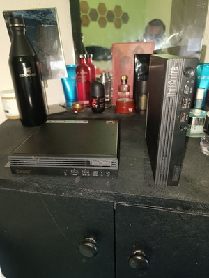 Lenovo ThinkCentre M75q Gen 5 мини настолен компютър като нов със световна гаранция
