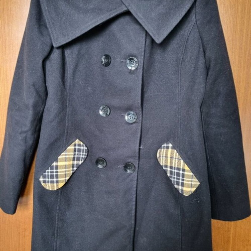 Coat like new, size S/M, black with colorful pockets