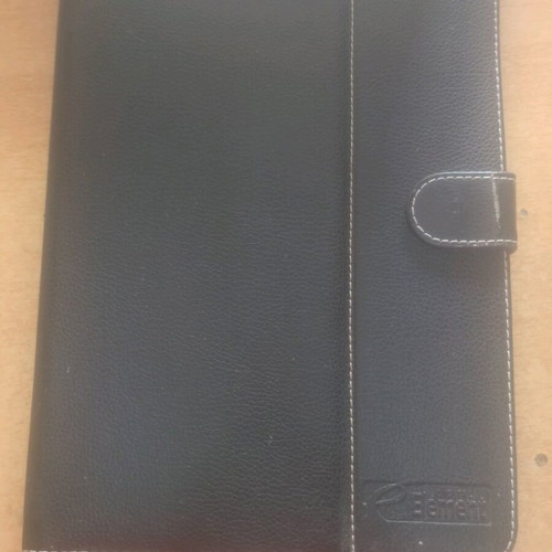 Intel TM105A Tablet like new with case, 10.1" LCD