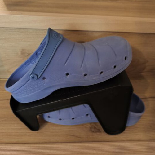 Shoe storage bases like new, set of 4 for organization
