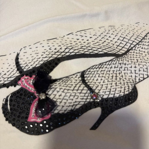 Rococo white t-shirt with Swarovski like new, size M