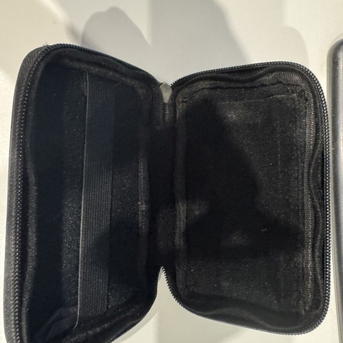 Nintendo case like new with Pokemon design