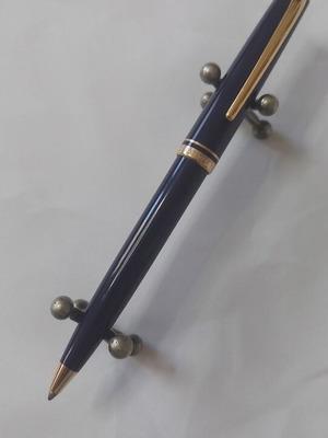 Химикал Montblanc Generation син употребяван