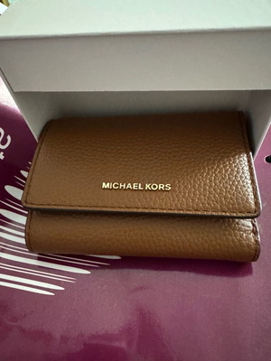 Michael Kors Women's Wallet Brown New