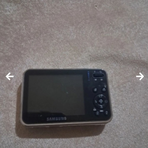 Samsung i8 8.2 MP compact camera