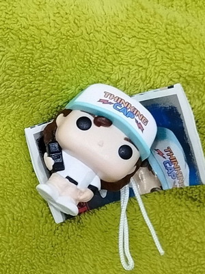Kinder Stranger Things καινούργιο