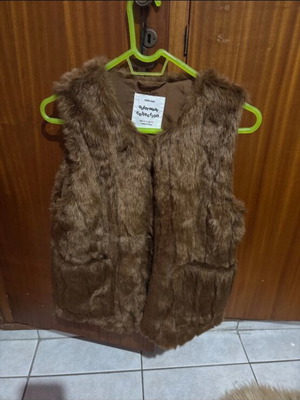 Sleeveless Fur Vest like new, brown, size 12 years (1.52m)