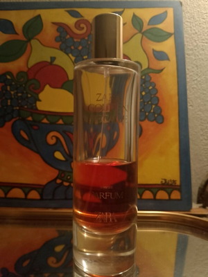Zara Golden Decade Tester 2 ml like new