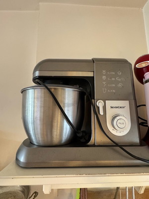 Silvercrest kitchen machine used, missing meringue beater attachment