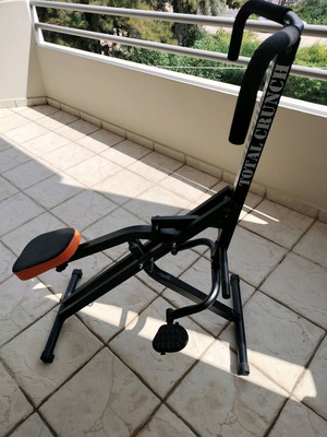 Total Crunch fitness equipment like new